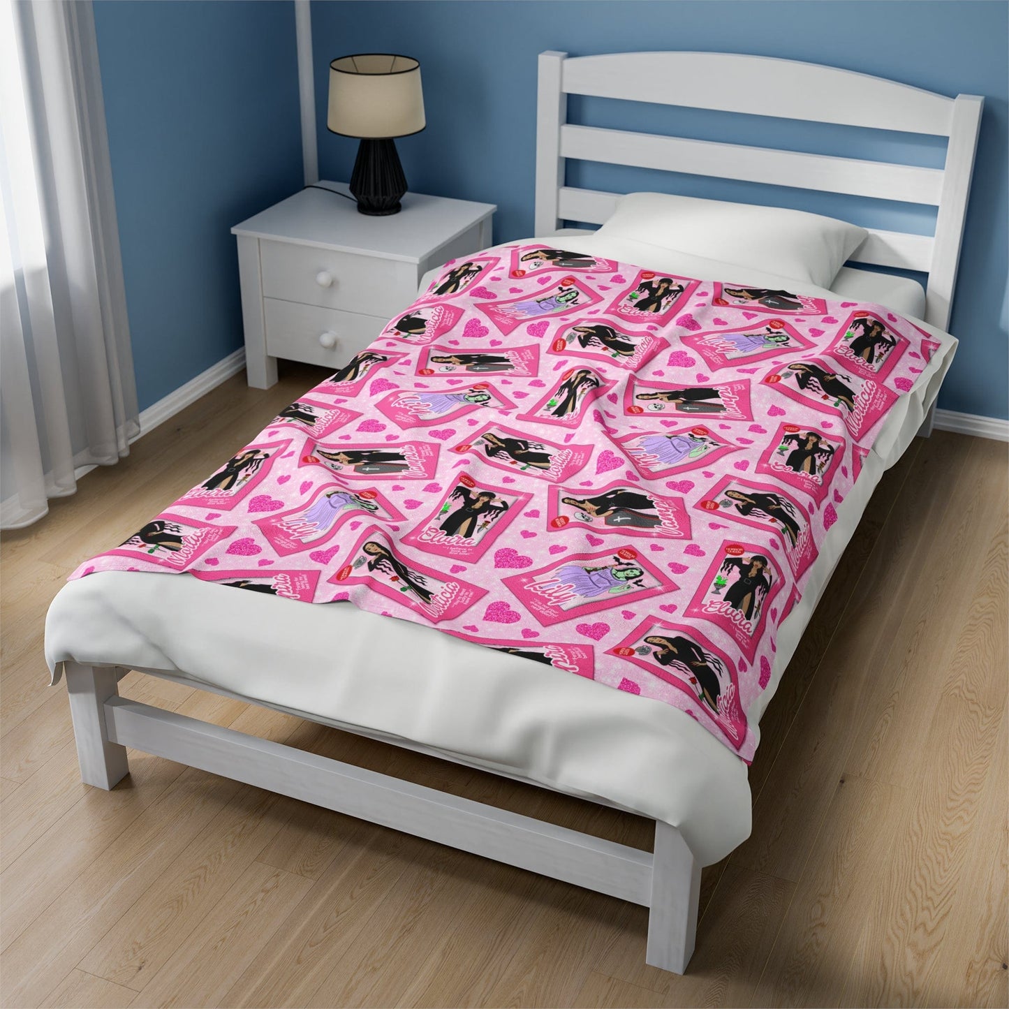 Horror Queens Velveteen Plush Blanket